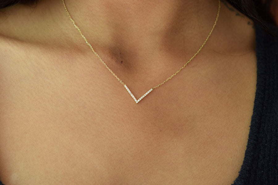 Sparkly Shape 18K Necklace