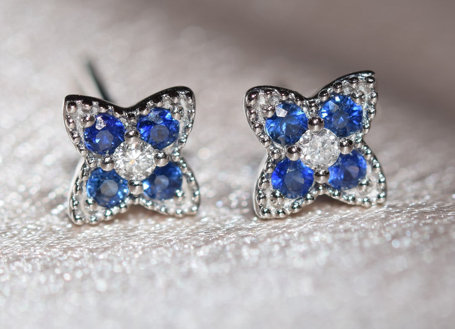 Star-Flower Stud Earrings